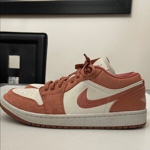 NINE AIR JORDAN MID LOW SNEAKERS WOMENS SIZE 8